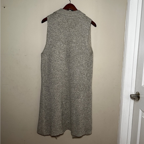 SOLD! Sweater Vest - Picture 2 of 4